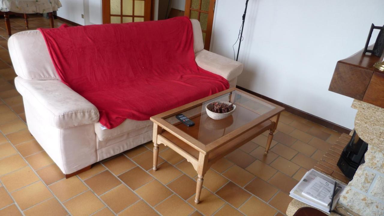 Maison De Vacances Pour 6 Personnes Avec Piscine Lainsecq Zewnętrze zdjęcie